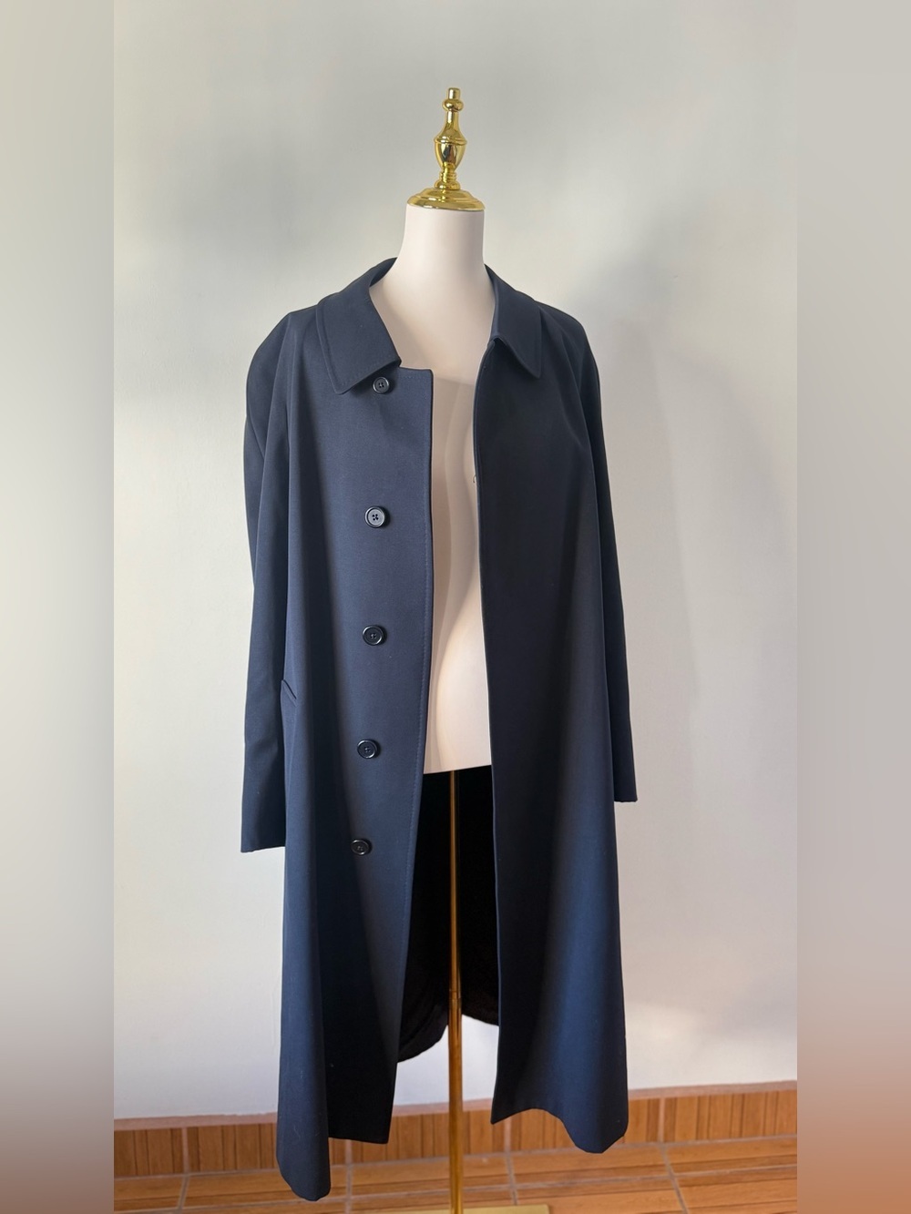 Aquascutum London Luxury Vintage Wool Classic Navy Long Coat Women Size UK 10